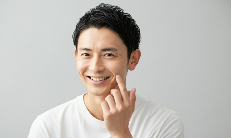 肌に本当に必要な成分でスキンケア