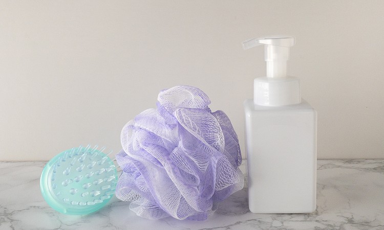 しっかり泡立てる！泡に香りを閉じ込める